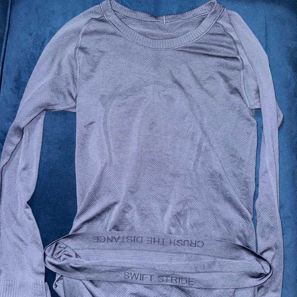 lululemon athletica Gray Long Sleeve Top